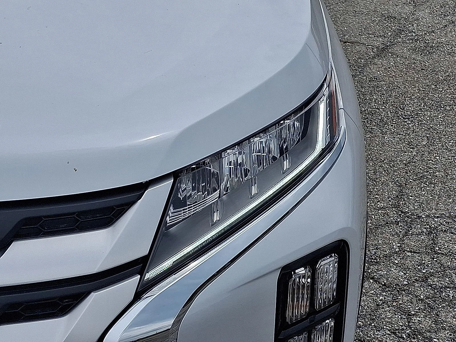 New 2026 White Mitsubishi 2.0 ES image 10