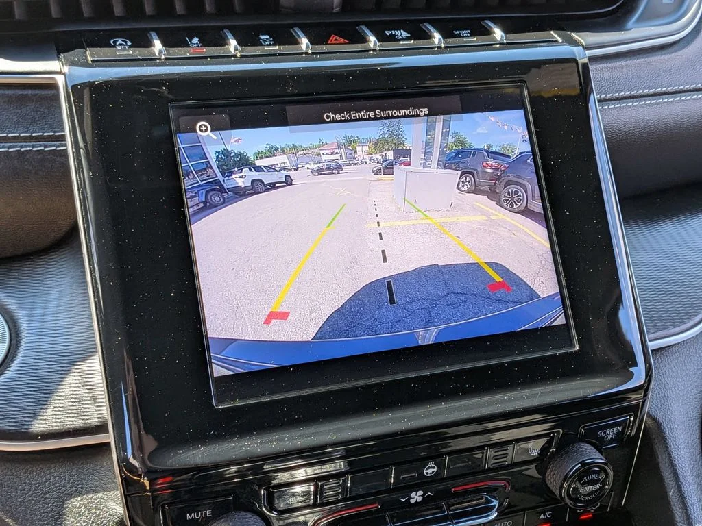 Used 2023 Gray Jeep Altitude X image 19