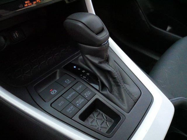 Certified Used 2025 MAGNETIC GRAY MET. Toyota  image 24