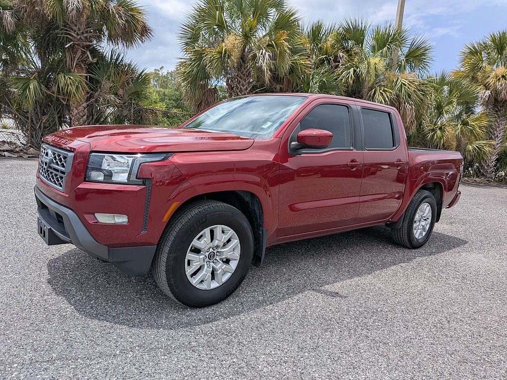 Used 2024 Cardinal Red Metallic TriCoat Nissan 4x2 SV 4dr Crew Cab 5 ft. SB image 7