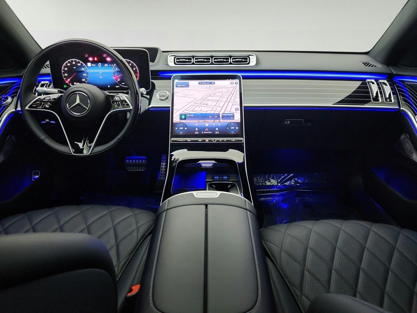 Used 2026 Obsidian Black Metallic Mercedes-Benz S 580 image 28