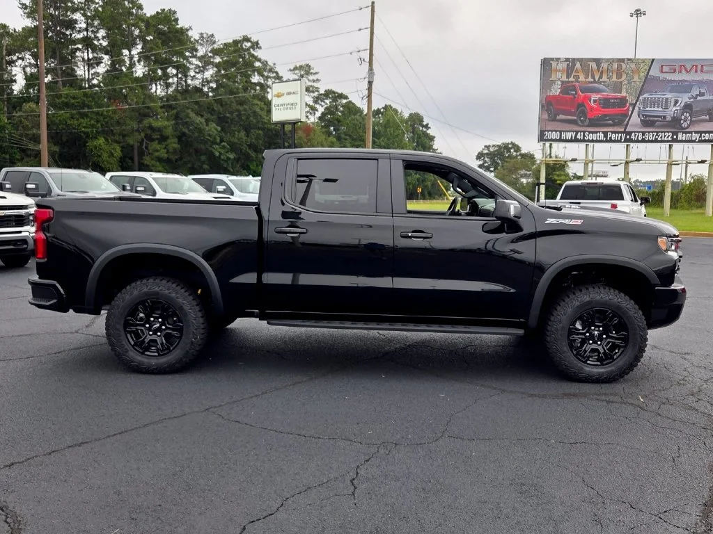 New 2026 Black Chevrolet ZR2 image 39