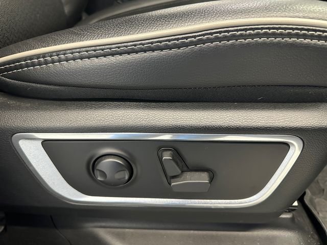 Used 2023 Blue Ram Laramie image 21