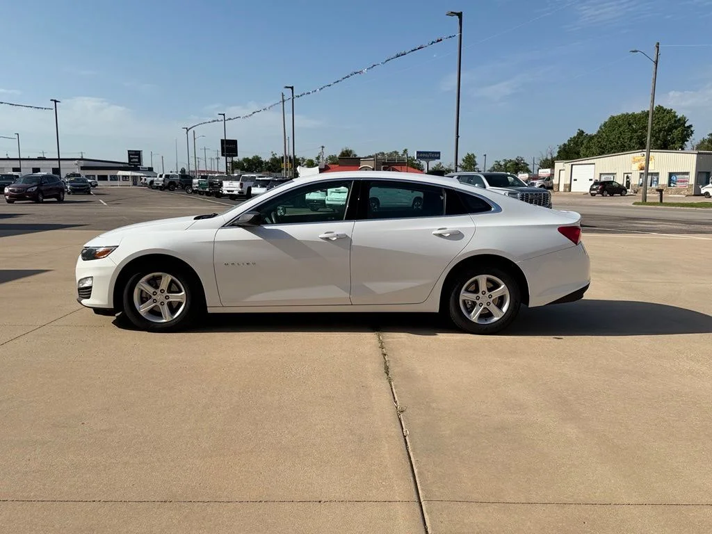 Used 2023 White Chevrolet LS image 7