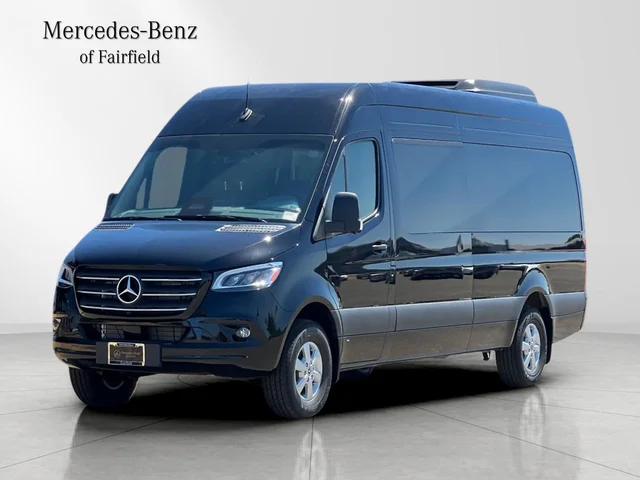 2026 Mercedes-Benz Sprinter 2500 Passenger 170 WB