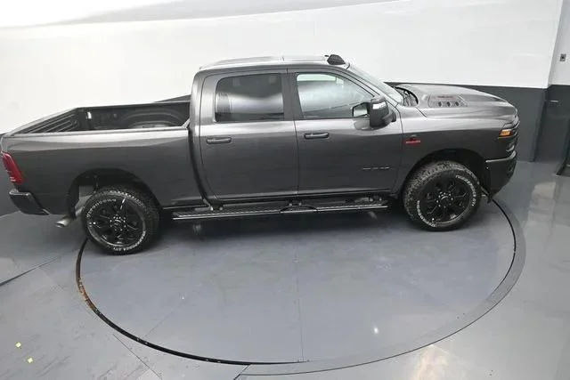 New 2026 Granite Crystal Metallic Clear-Coat Exterior Paint RAM LARAMIE image 19