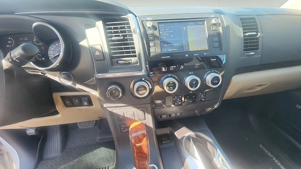 Used 2021 White Toyota Platinum image 18