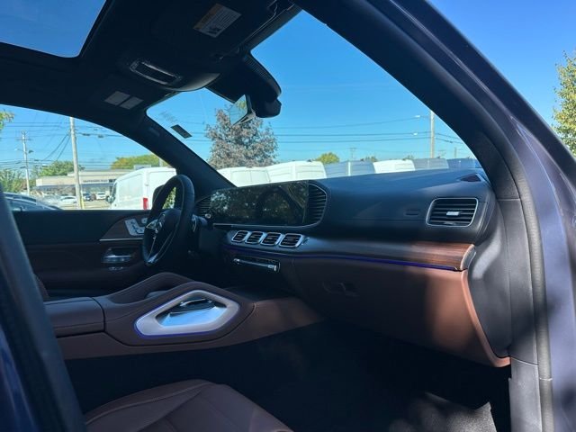 Used 2026 Twilight Blue Metallic Mercedes-Benz GLS 450 image 25