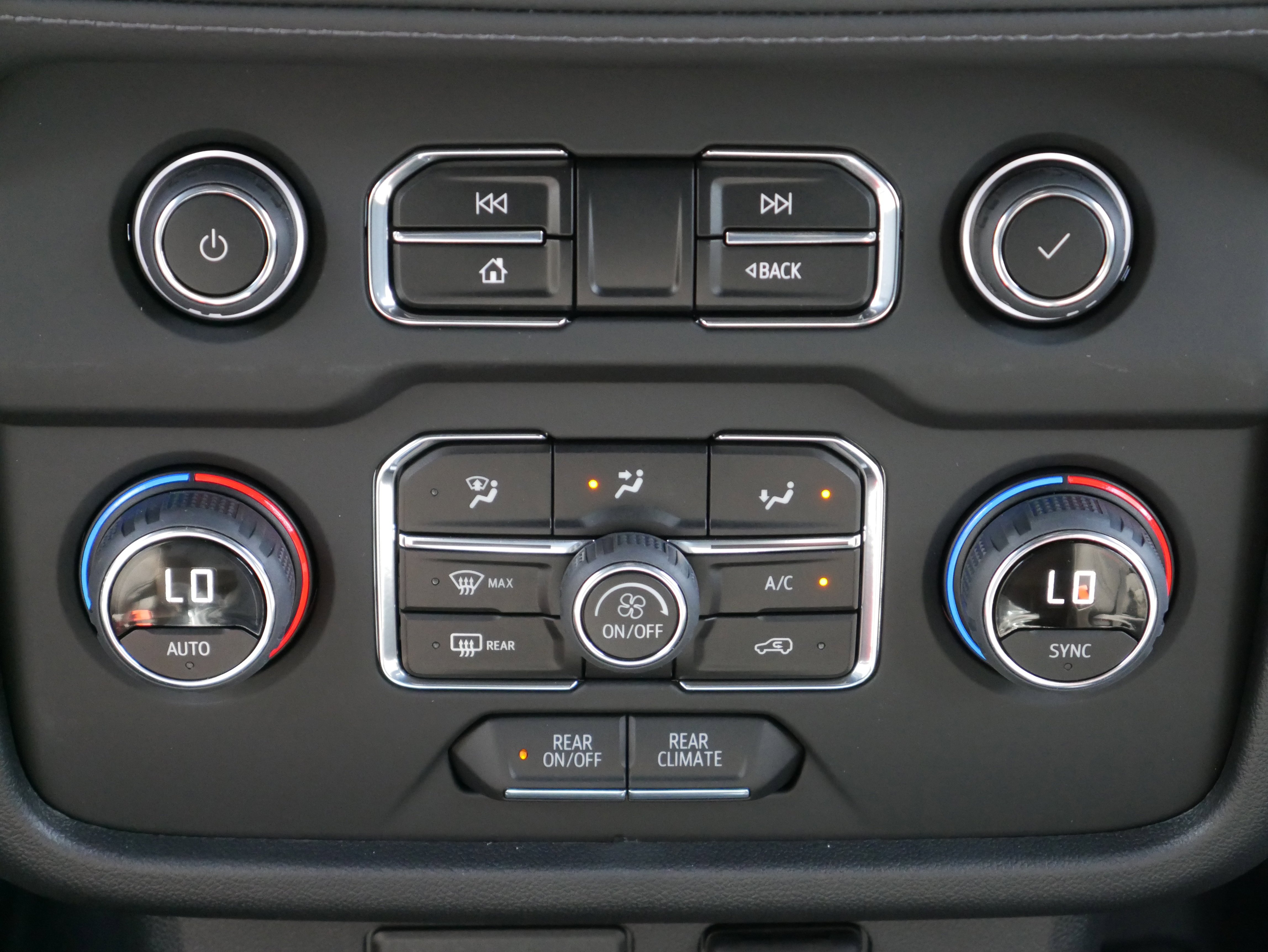 2024 Chevrolet Tahoe Fleet - Photo 21