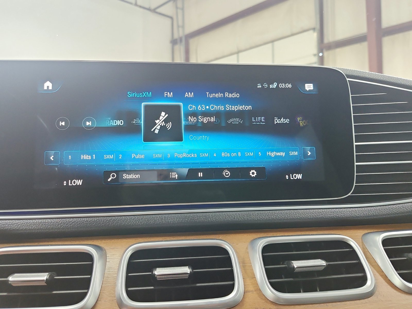 Used 2022  Mercedes-Benz GLE 350 image 28