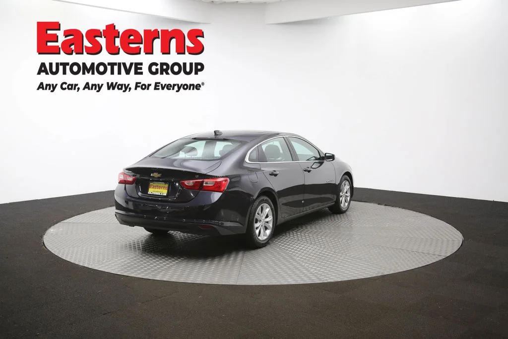 Used 2023 Gray Chevrolet LT image 38