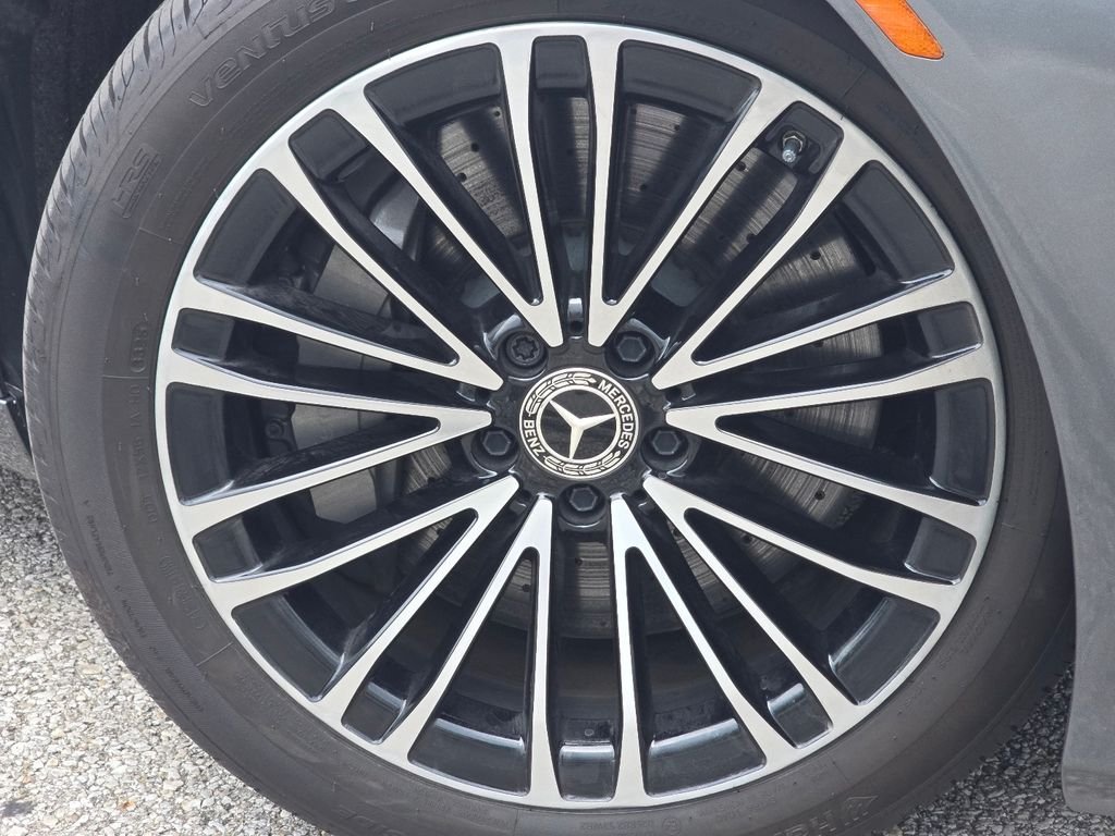 Certified Used 2022 Selenite Gray Metallic Mercedes-Benz S 580 image 10