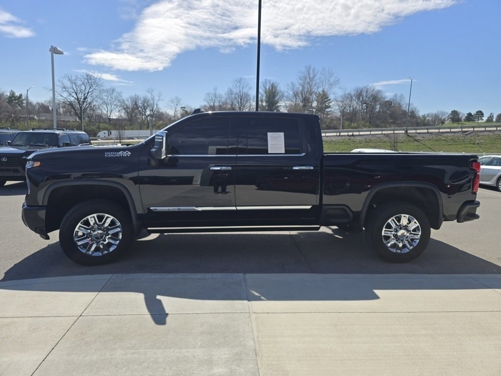 2024 Chevrolet Silverado 3500HD High Country - Photo 22