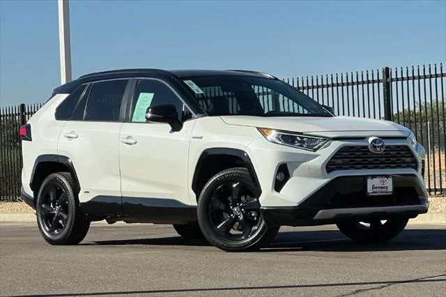 Certified Used 2021 BLIZZARD PEARL/MIDNI Toyota  image 2