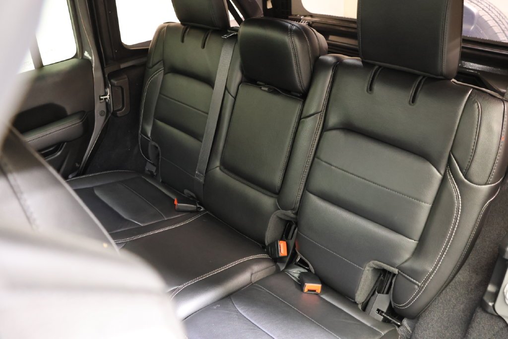 2023 Jeep Wrangler 4-Door Sahara - Photo 34