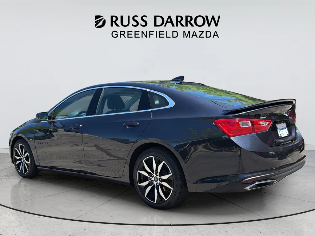 Used 2023 Gray Chevrolet RS image 3