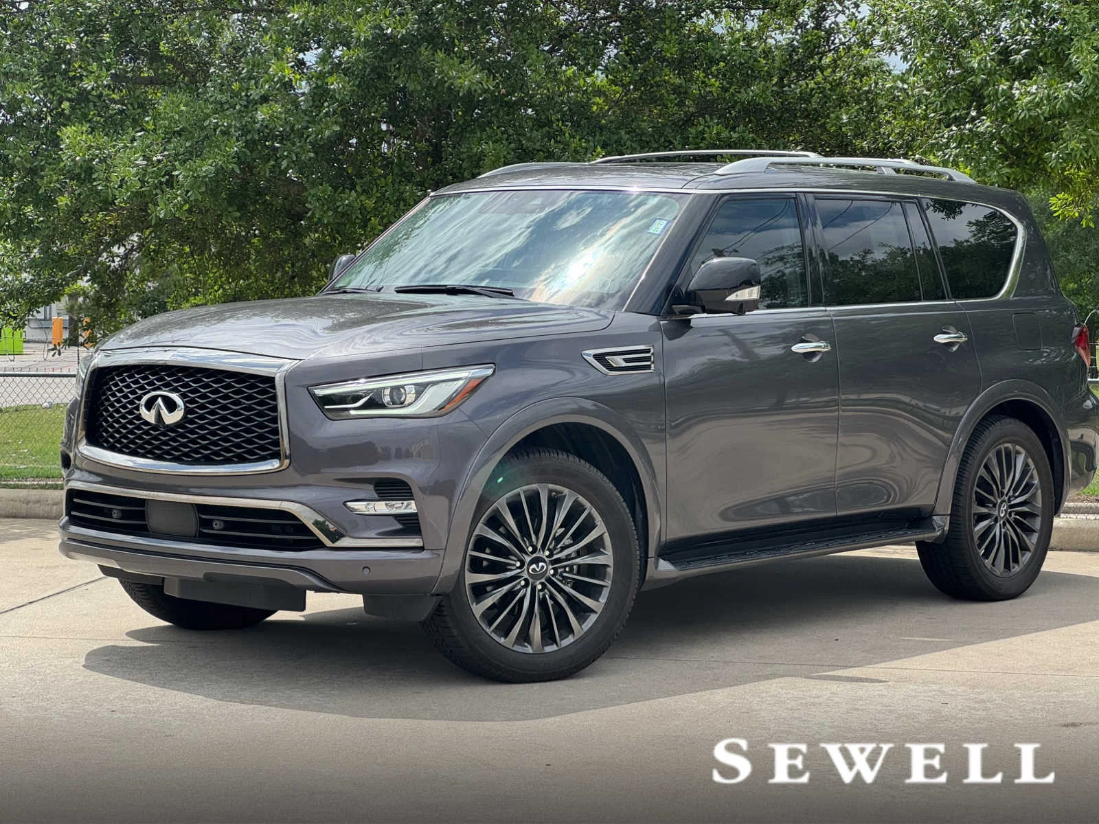 2024 INFINITI QX80