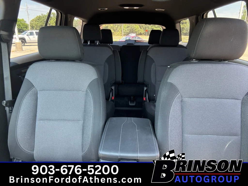 Used 2022 Silver Sage Metallic Chevrolet LT Cloth image 22