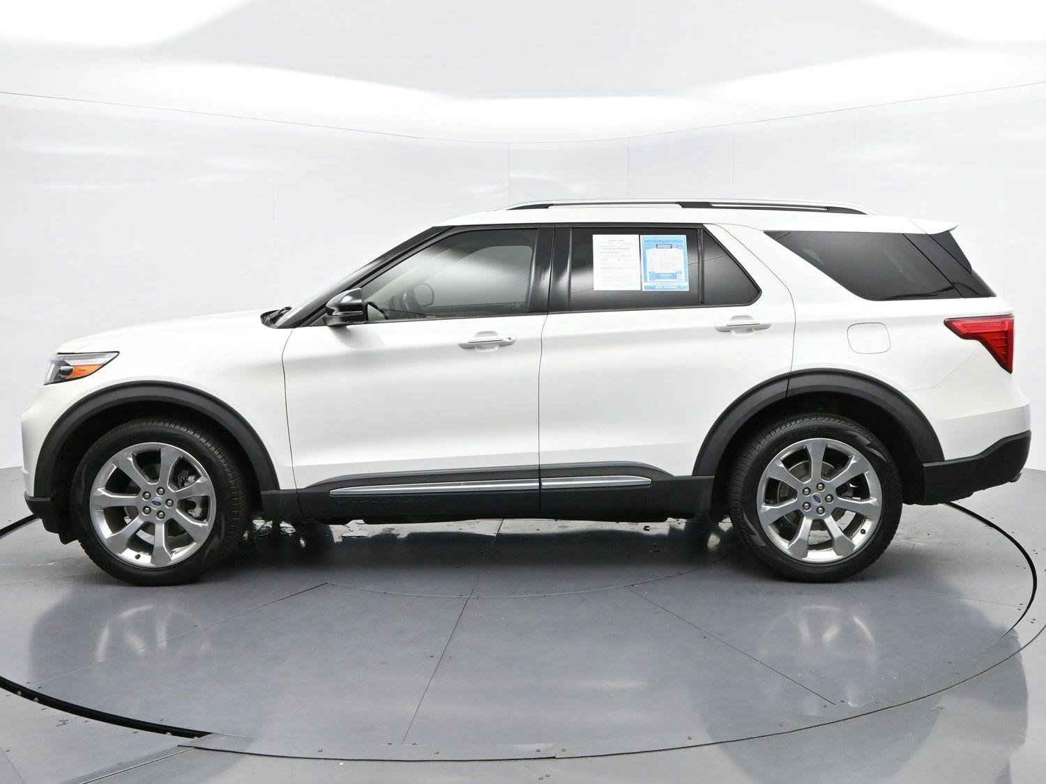 Used 2020 Star White Metallic Tri-Coat Ford Platinum image 5
