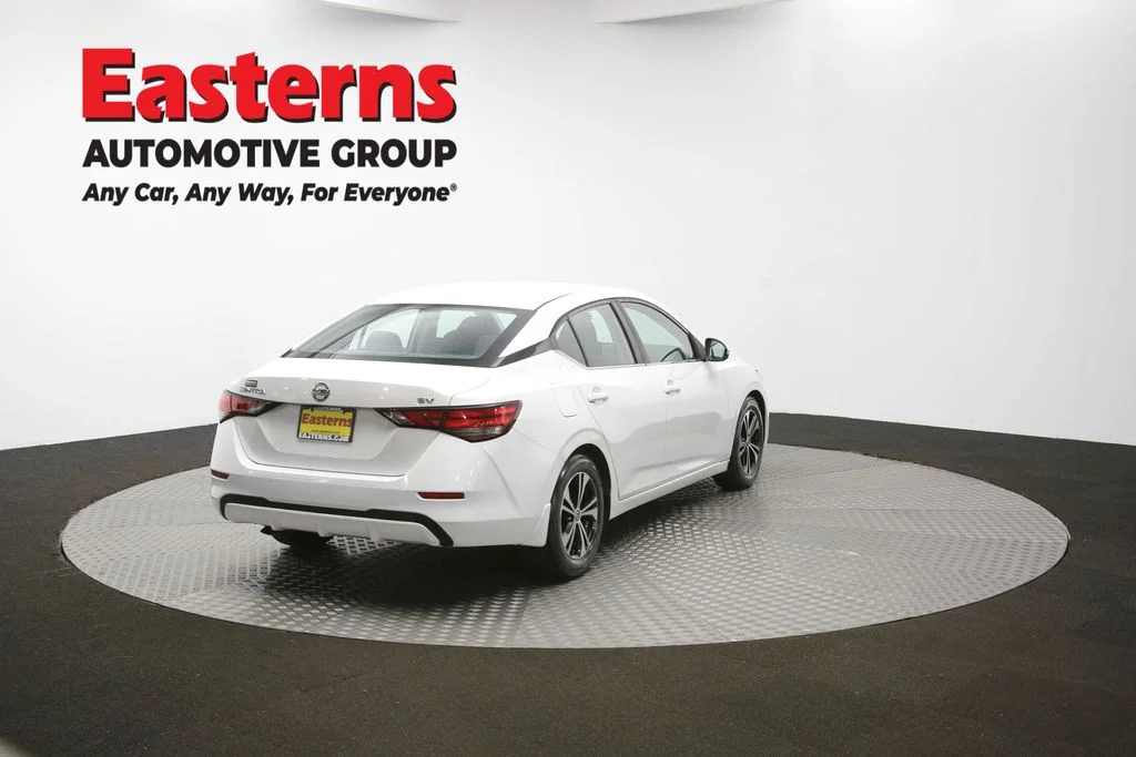Used 2021 White Nissan SV image 37