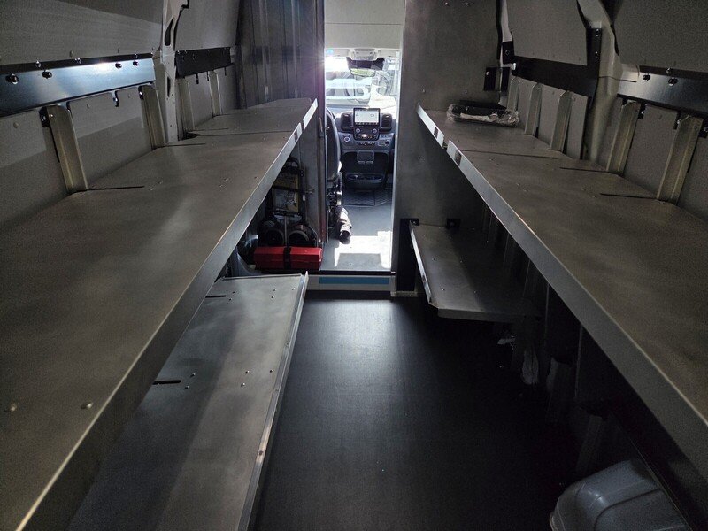 Used 2024 White Ram Super High Roof image 16