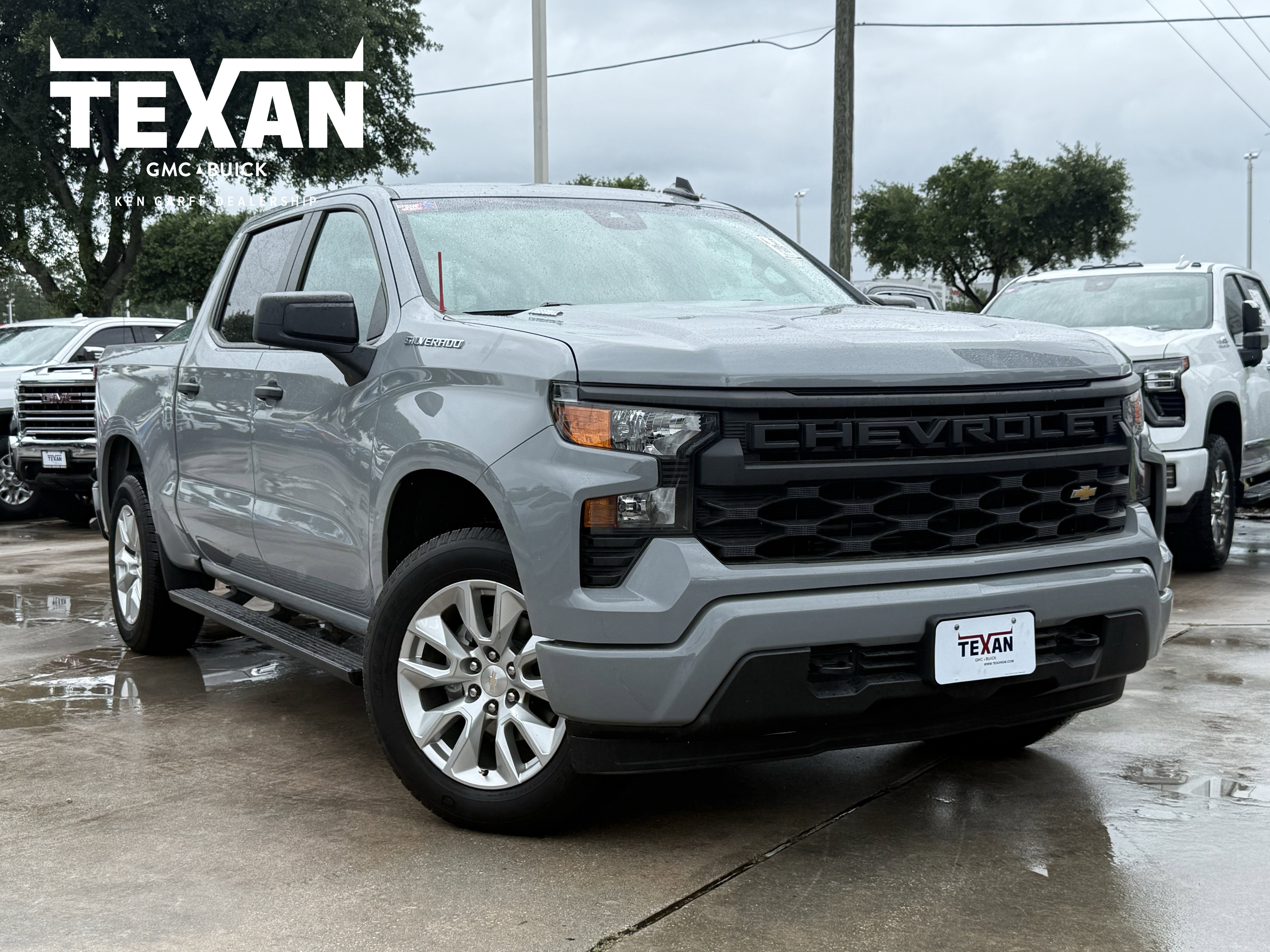 2025 Chevrolet Silverado 1500 Custom Crew Cab Short Box's photo