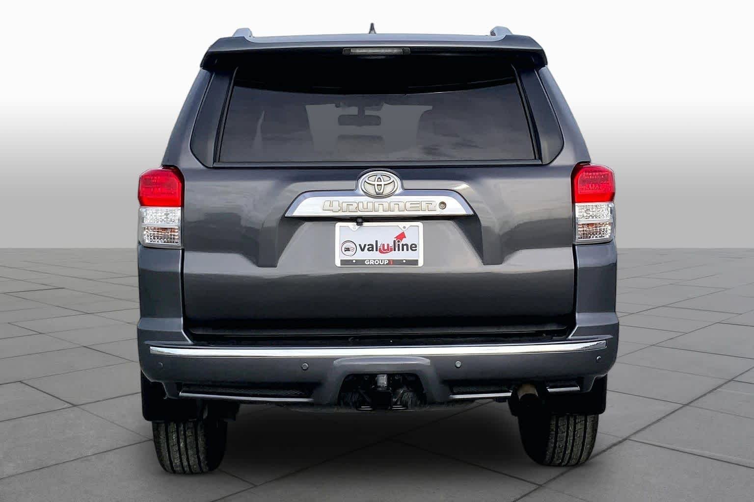 Used 2013 Magnetic Gray Metallic Toyota Limited image 5