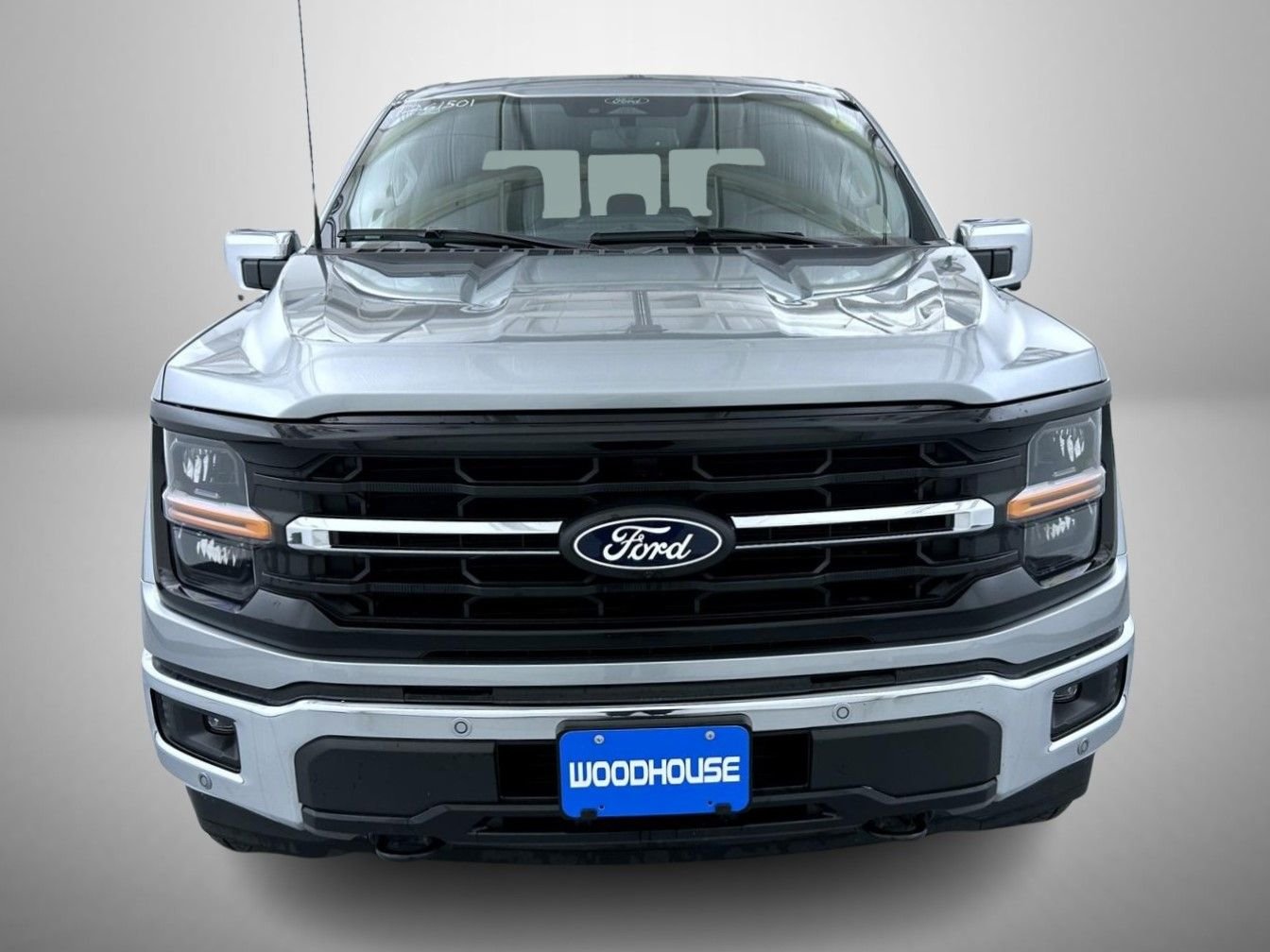 New 2026 Iconic Silver Metallic Ford XLT image 2