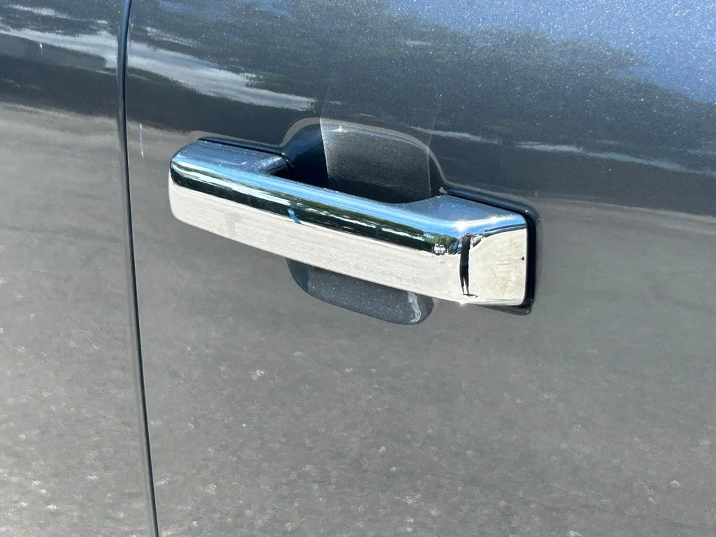 Certified Used 2025 Gray Metallic Ford XLT image 20