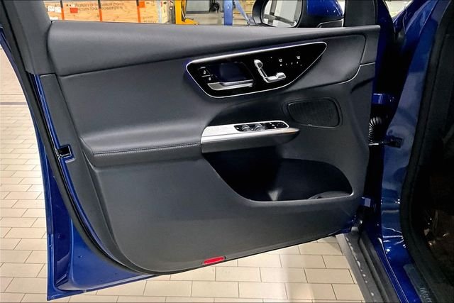 New 2026 Starling Blue Metallic Mercedes-Benz GLC 300 image 12