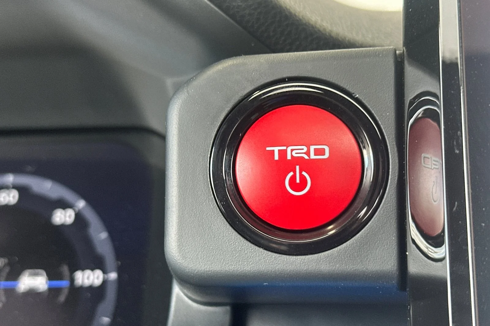 2025 Toyota Tacoma TRD Off Road - Photo 20