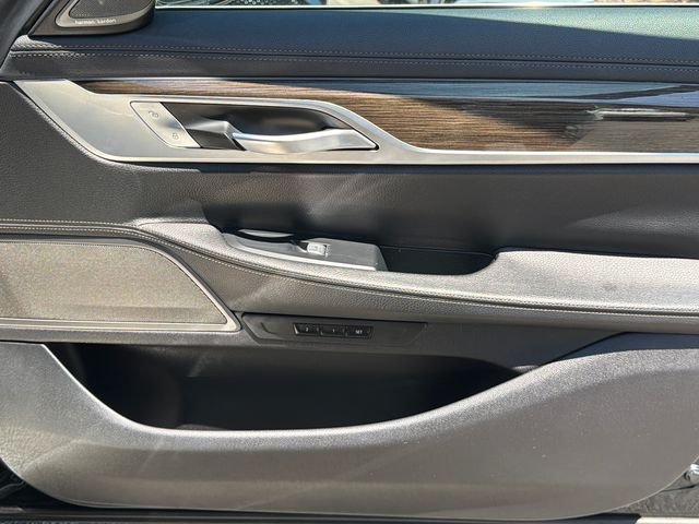 Used 2019 Black BMW 740i image 14