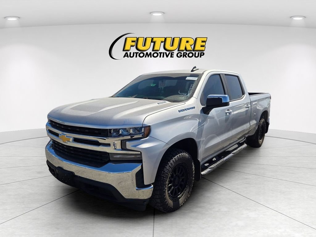 Used 2020 Silver Chevrolet LT image 3