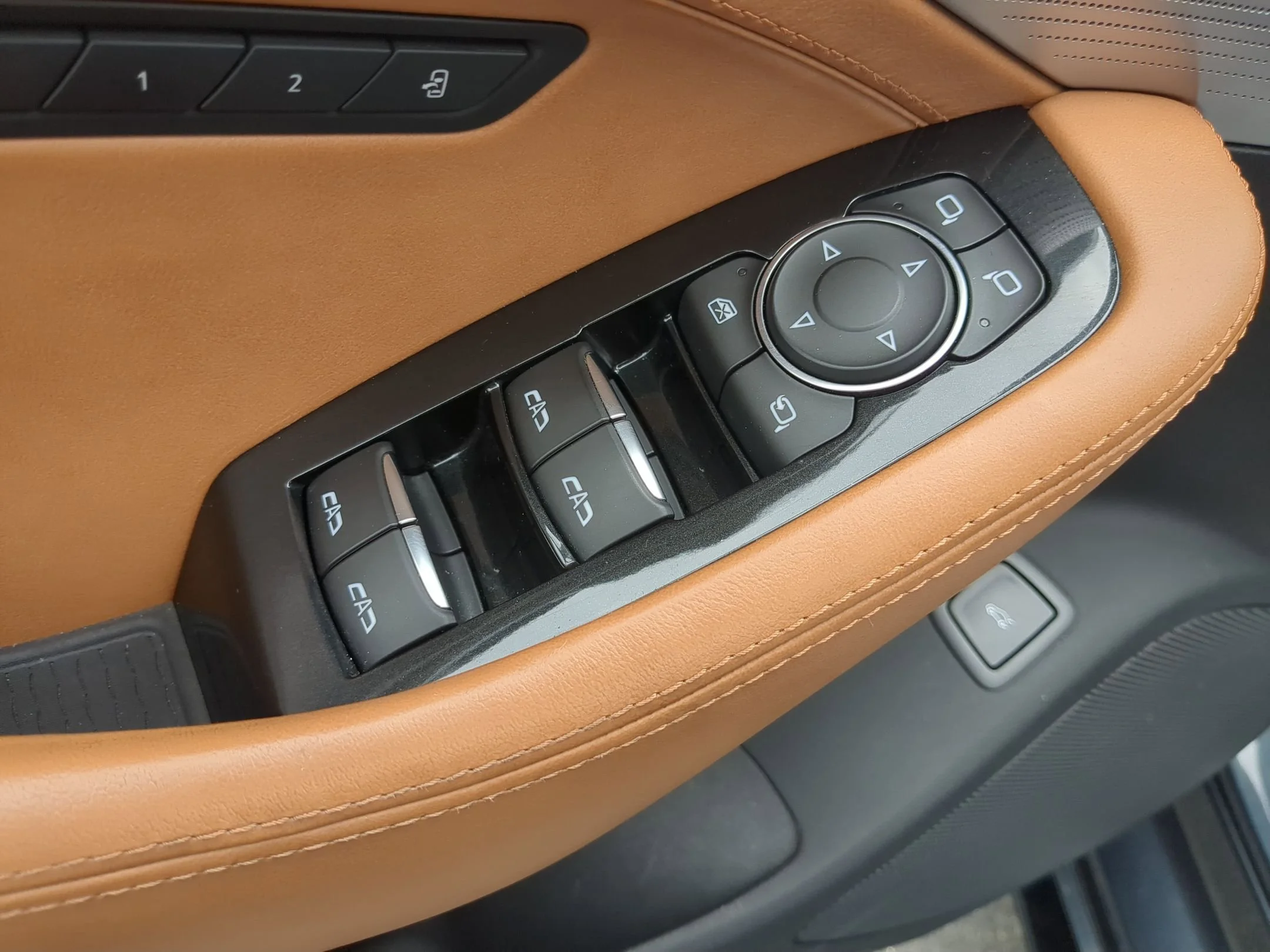 Used 2021 Shadow Metallic Cadillac V-Series image 22
