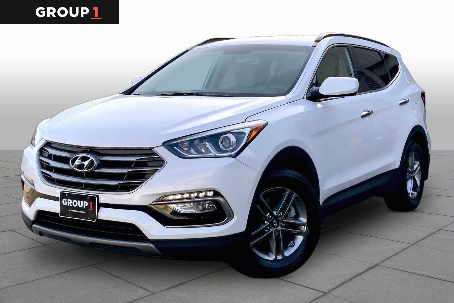 Pre-Owned 2017 Hyundai Santa Fe Sport 2.4L