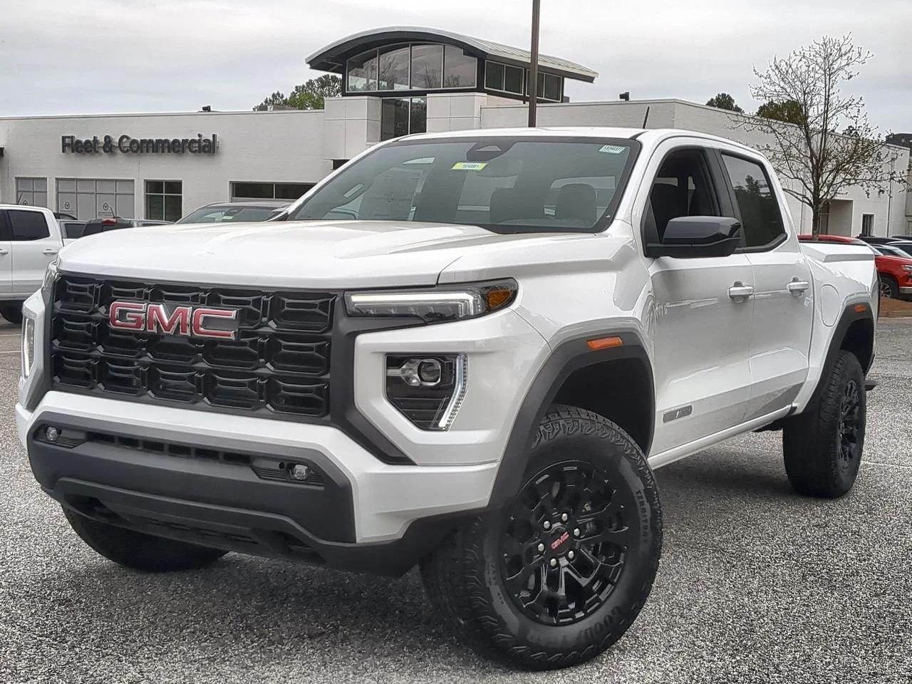 2026 GMC Canyon 2WD Elevation Crew Cab Short Box's photo