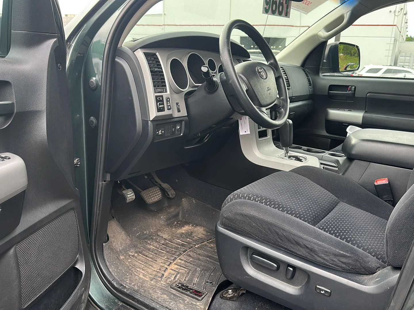 Used 2008  Toyota SR5 image 14