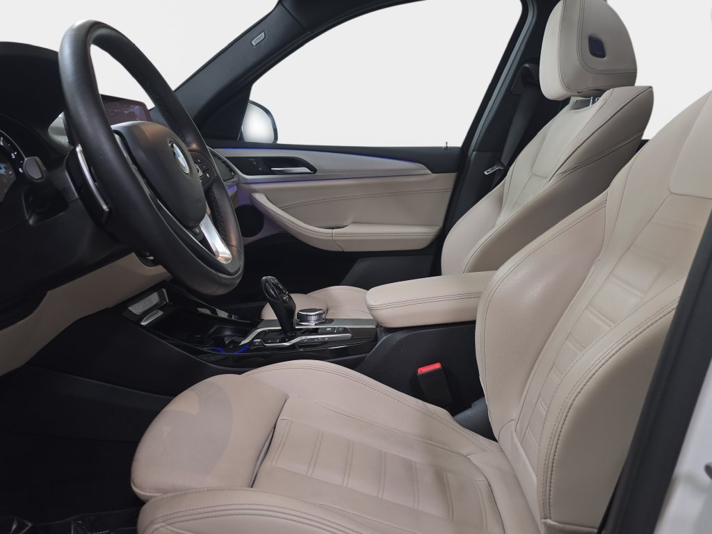 Used 2019 Alpine White BMW xDrive30i image 17