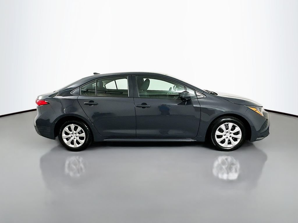 Used 2026  Toyota LE image 4