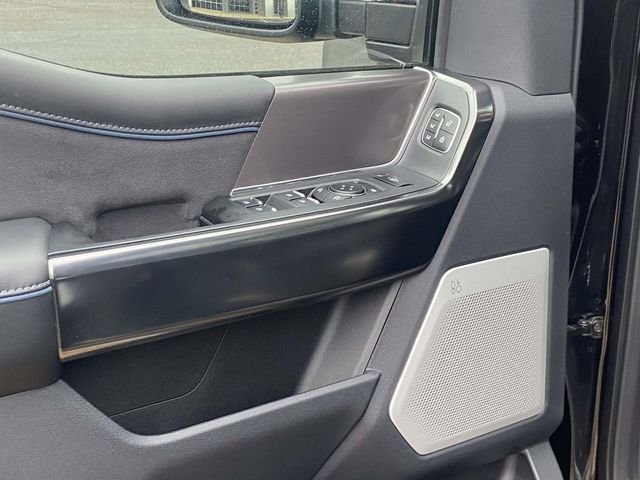 2026 Ford F-350 Super Duty Platinum - Photo 33