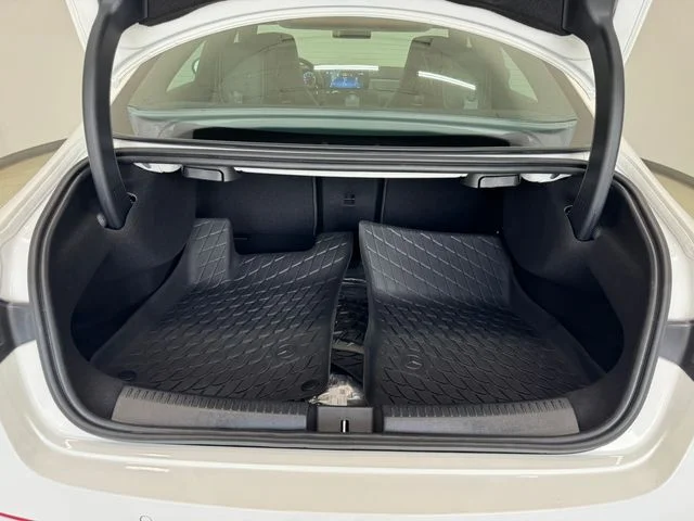 Certified Used 2026 Polar White Mercedes-Benz CLA 250 image 9
