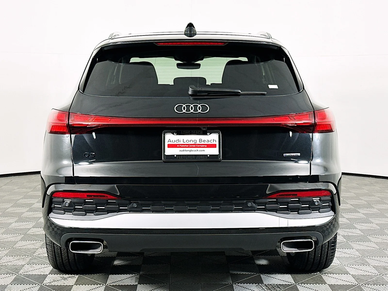 Used 2025 Mythos Black Metallic Audi Prestige image 3