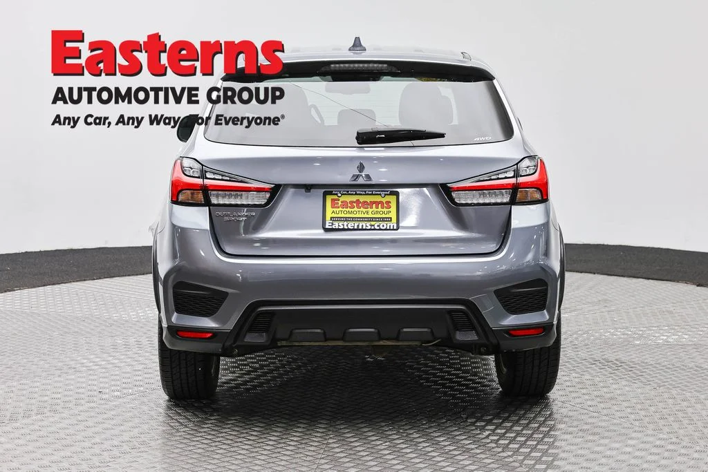 Used 2024 Gray Mitsubishi 2.0 ES image 6