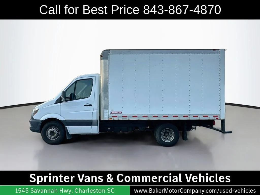 Used 2018 Arctic White Mercedes-Benz Cab Chassis 144 WB image 2