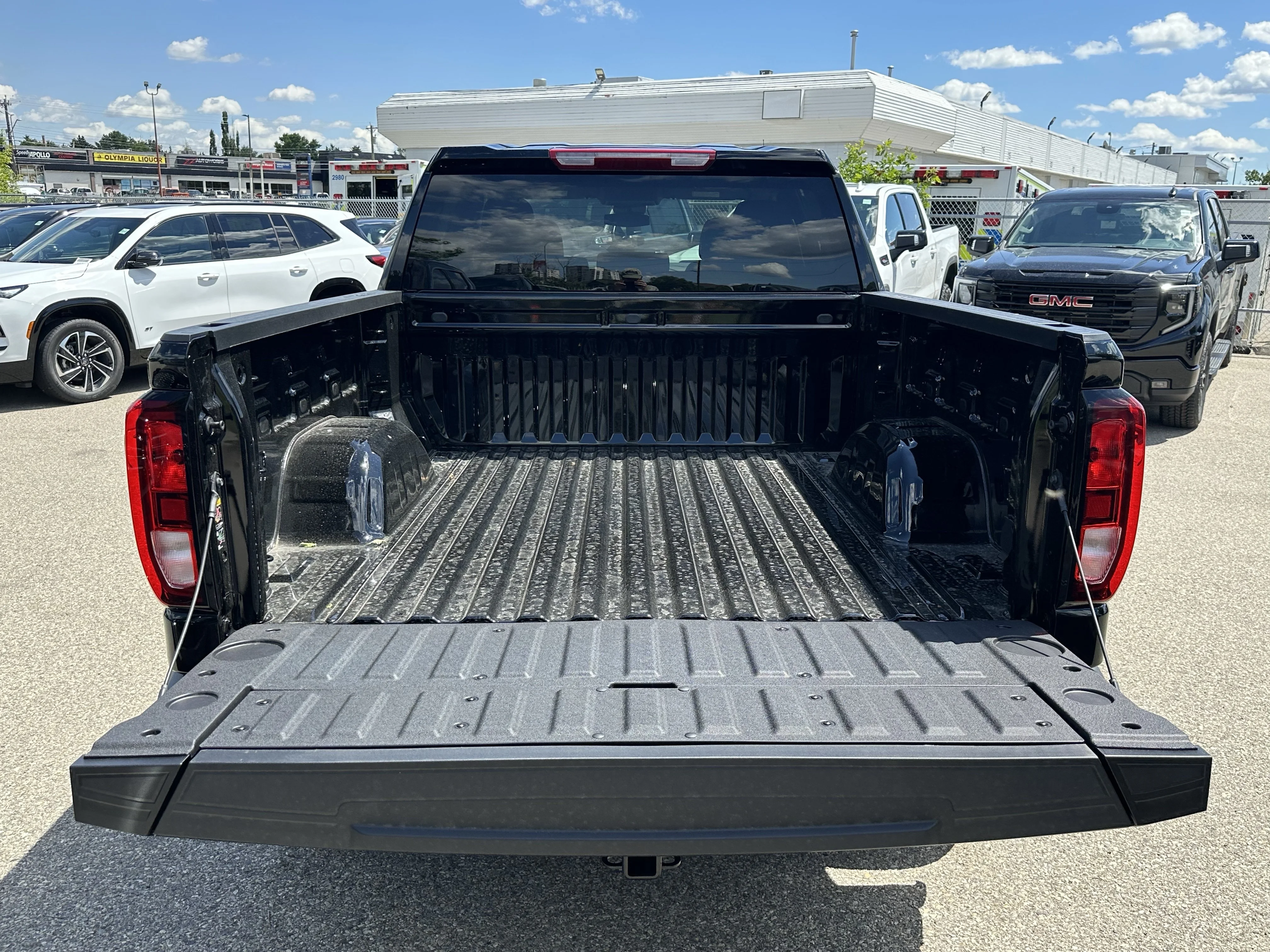 New 2026 Onyx Black GMC Elevation image 6