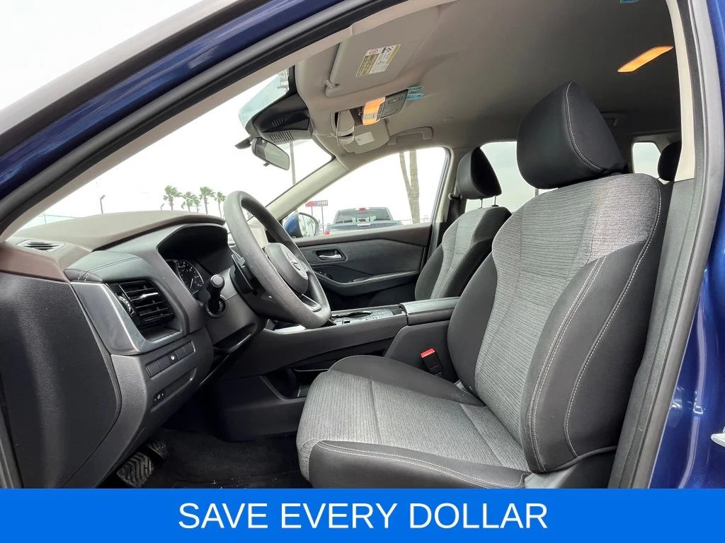 Used 2022 Blue Nissan SV image 9