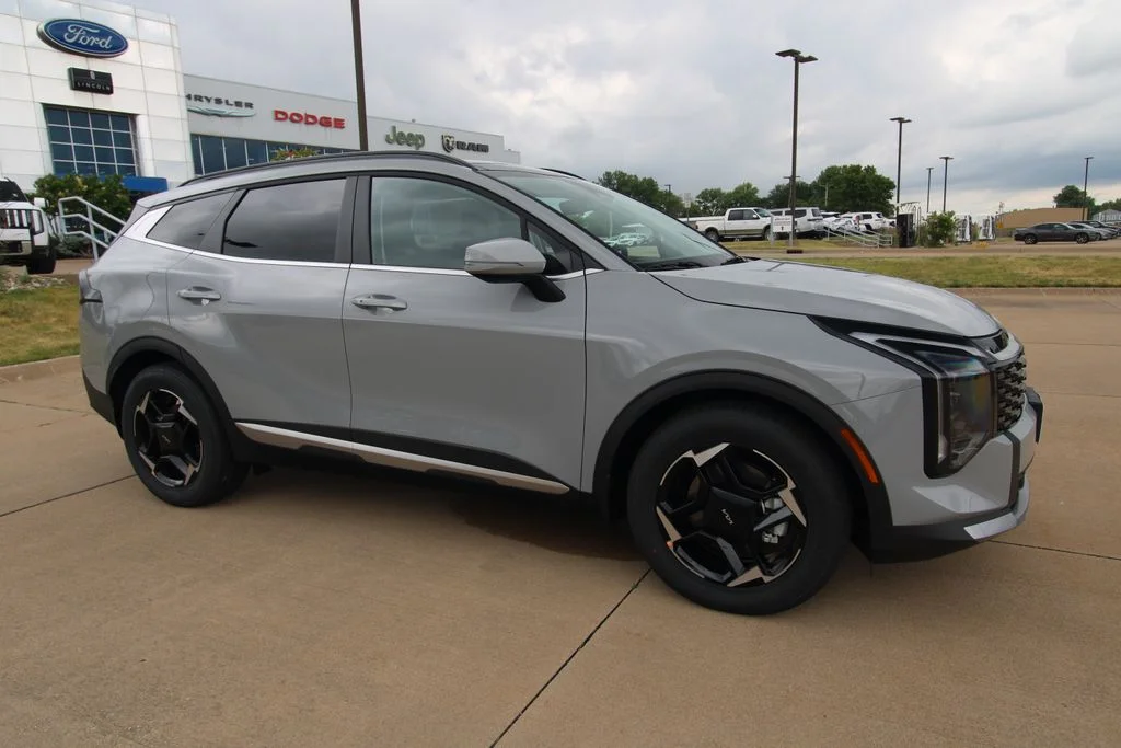 New 2026 Gray Kia EX image 3
