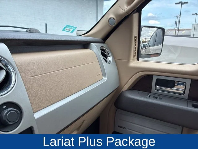 Used 2012 White Ford Lariat image 13