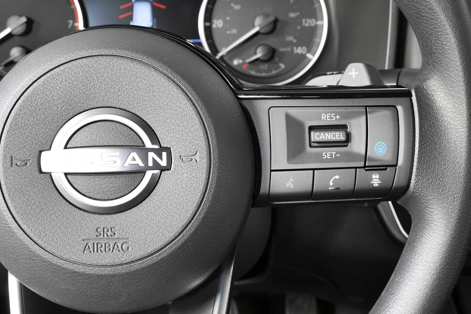 Used 2023 Pearl White Tricoat Nissan SV image 10