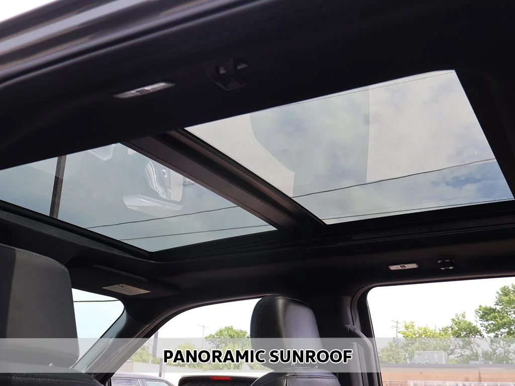Used 2023 Gray Ford Lariat image 4